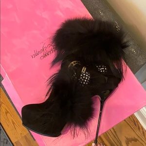 Above ankle stiletto booties